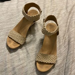 Lucky brand heels
